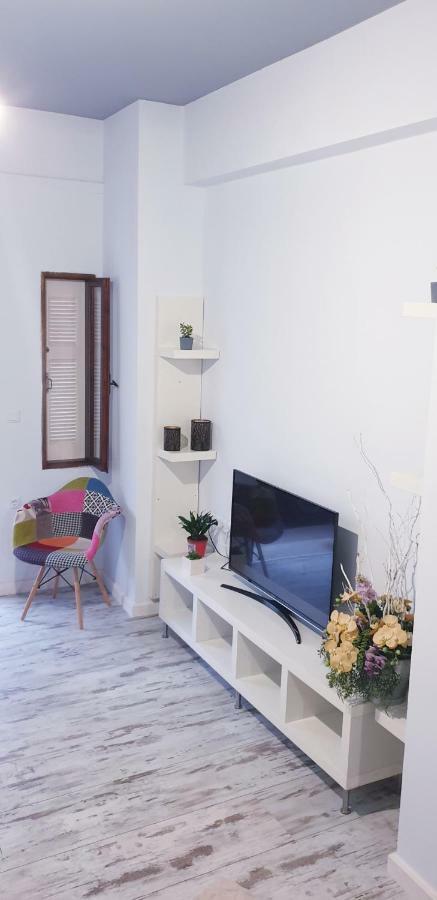 Anastasis Garden Room กาลามาตา ภายนอก รูปภาพ