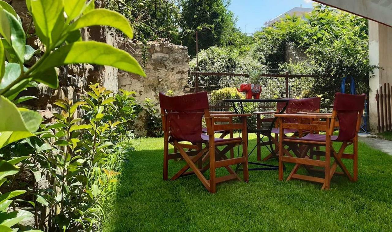 Anastasis Garden Room กาลามาตา ภายนอก รูปภาพ
